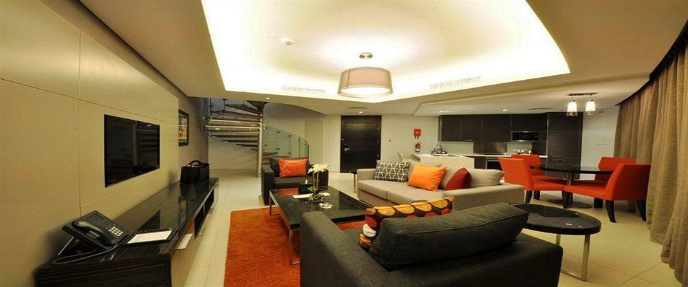 Majestic Arjaan By Rotana -