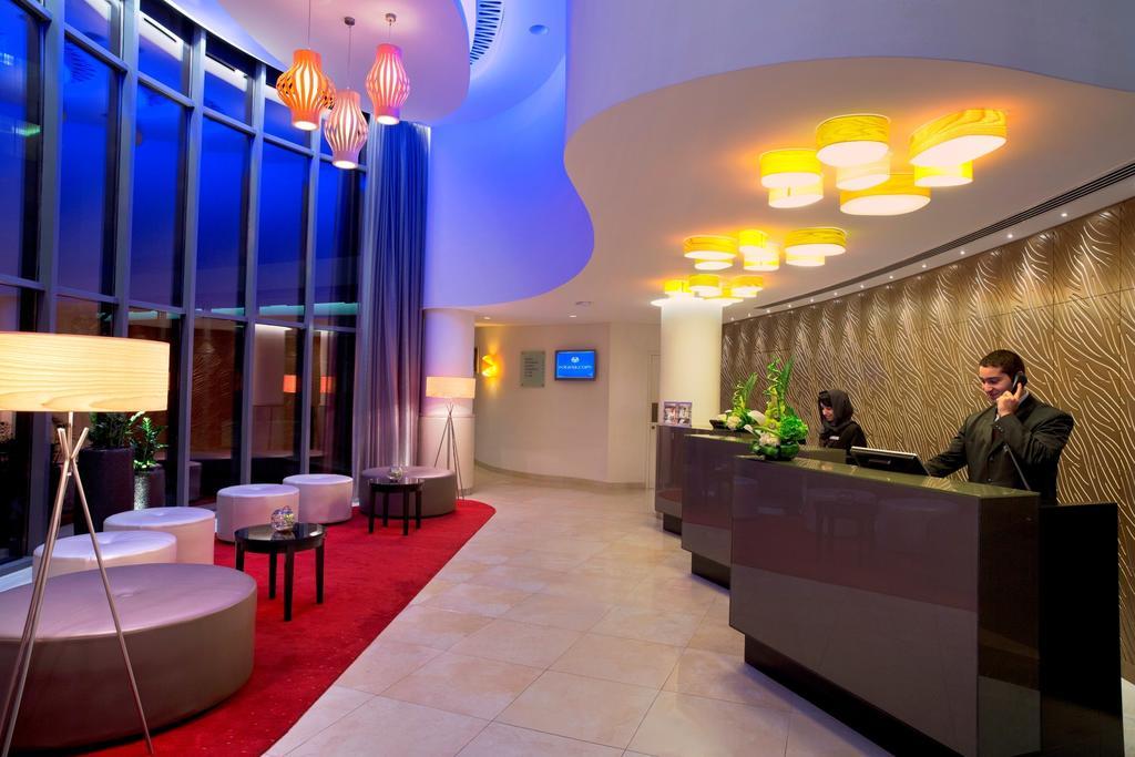 Апарт-отель Majestic Arjaan By Rotana -