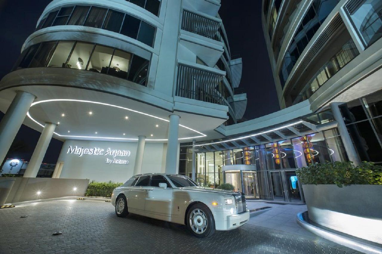 Majestic Arjaan By Rotana - 5* Манама